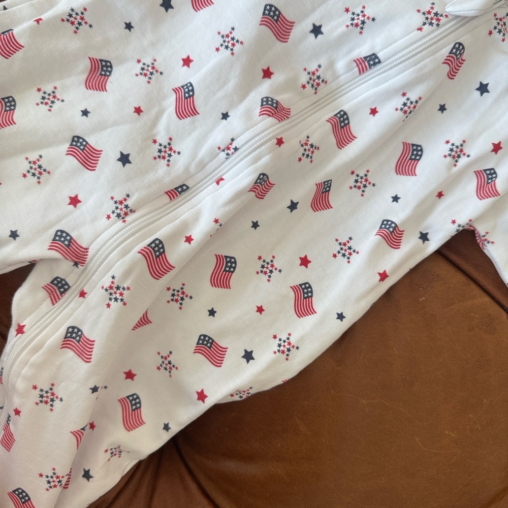 Kissy kissy american flag onsie - Picture 2 of 3